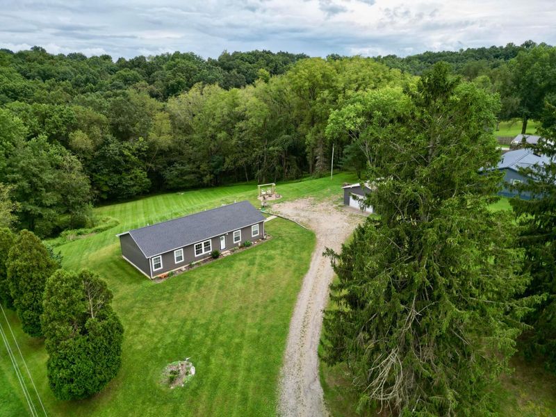 1300 Lectric Lane, Zanesville, OH 43701 Photo 15