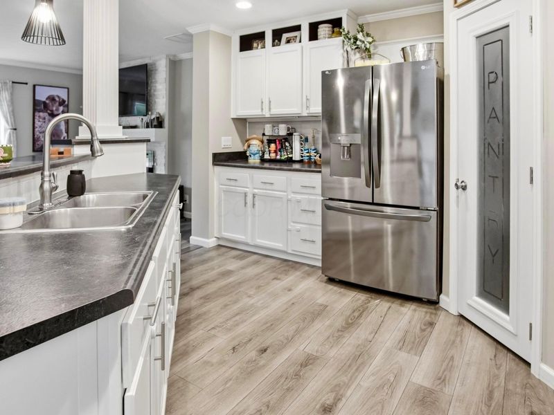 1300 Lectric Lane, Zanesville, OH 43701 Photo 24