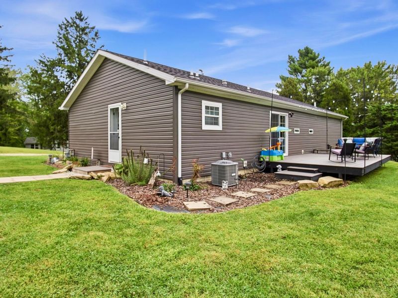 1300 Lectric Lane, Zanesville, OH 43701 Photo 5