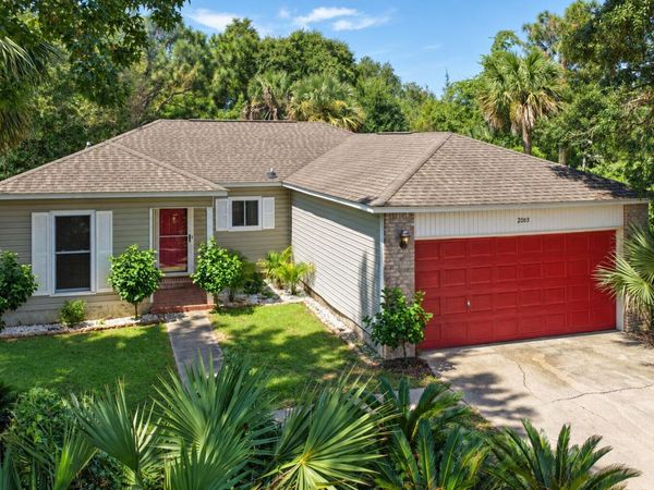 2005 Commodore Drive, Navarre, FL 32566