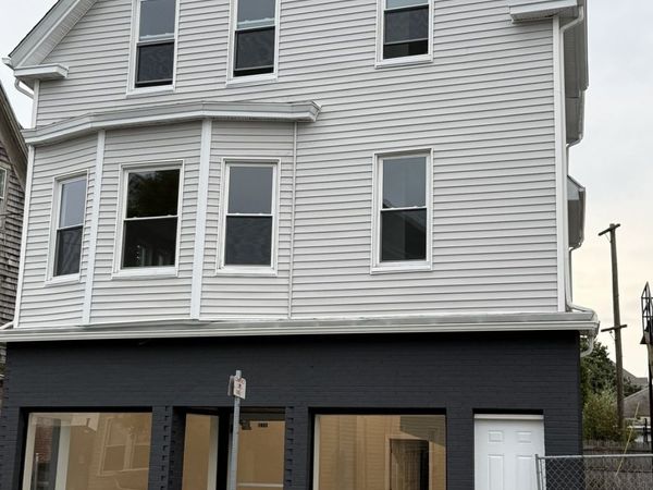 1653 Acushnet Ave, Unit 3, New Bedford, MA 02746