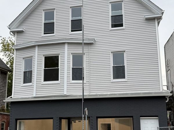 1653 Acushnet Ave, Unit 2, New Bedford, MA 02746
