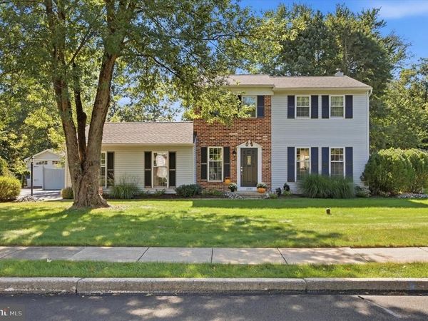 2081 STEWART DRIVE, HATFIELD, PA 19440