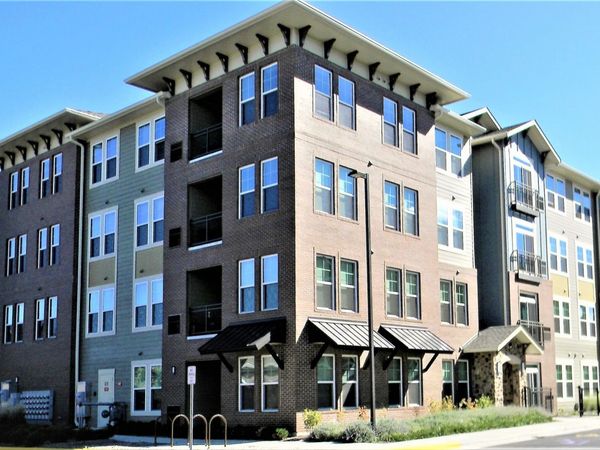 670 E Algonquin Road , Unit 4409, Schaumburg, IL 60173