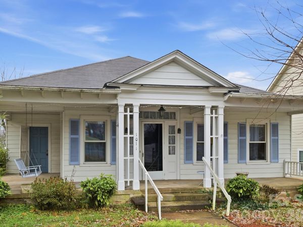 1011 Ashe Avenue NW, Lenoir, NC 28645