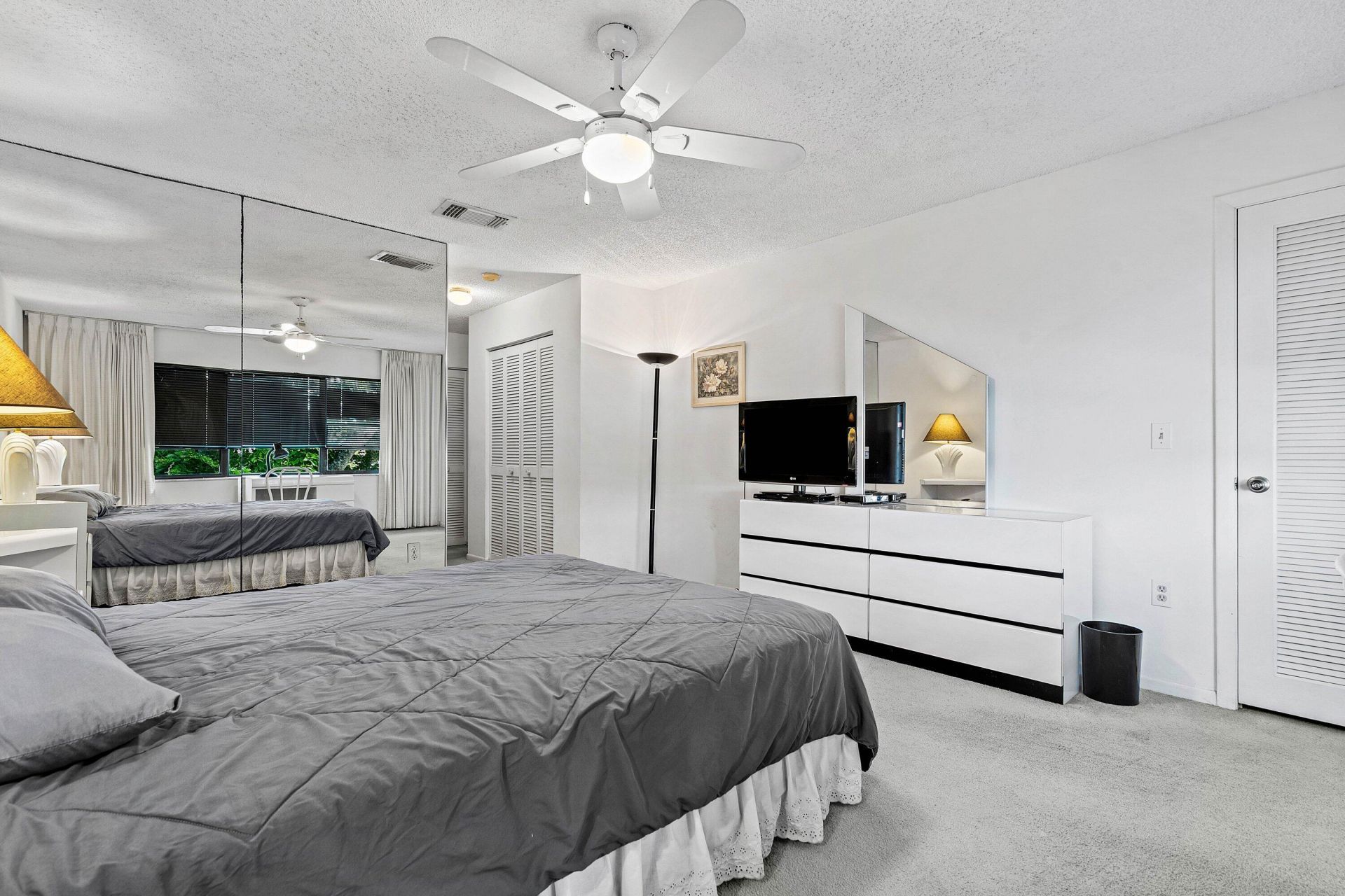 36 Stratford Lane W, Unit F, Boynton Beach, FL 33436 Photo