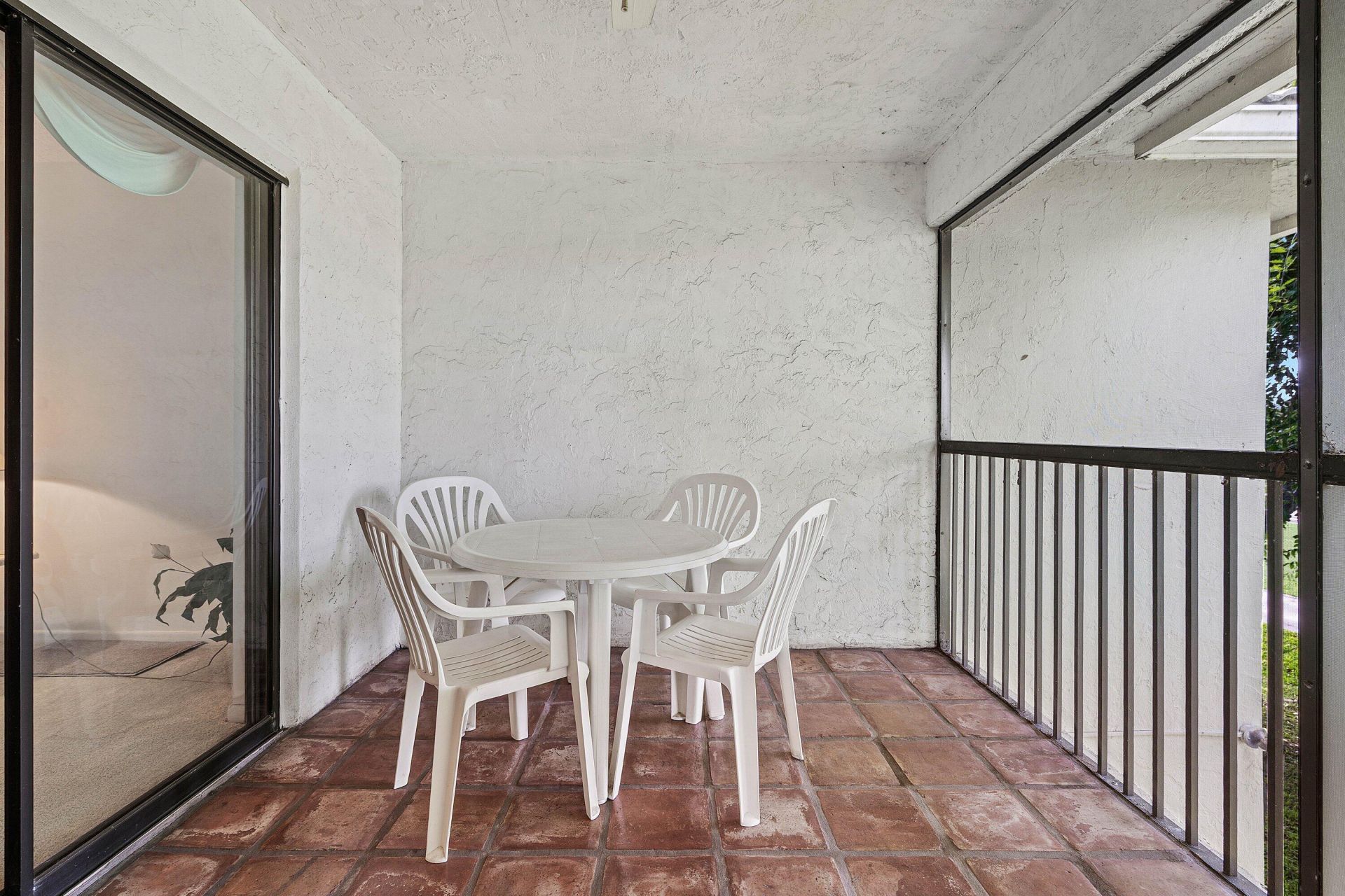 36 Stratford Lane W, Unit F, Boynton Beach, FL 33436 Photo