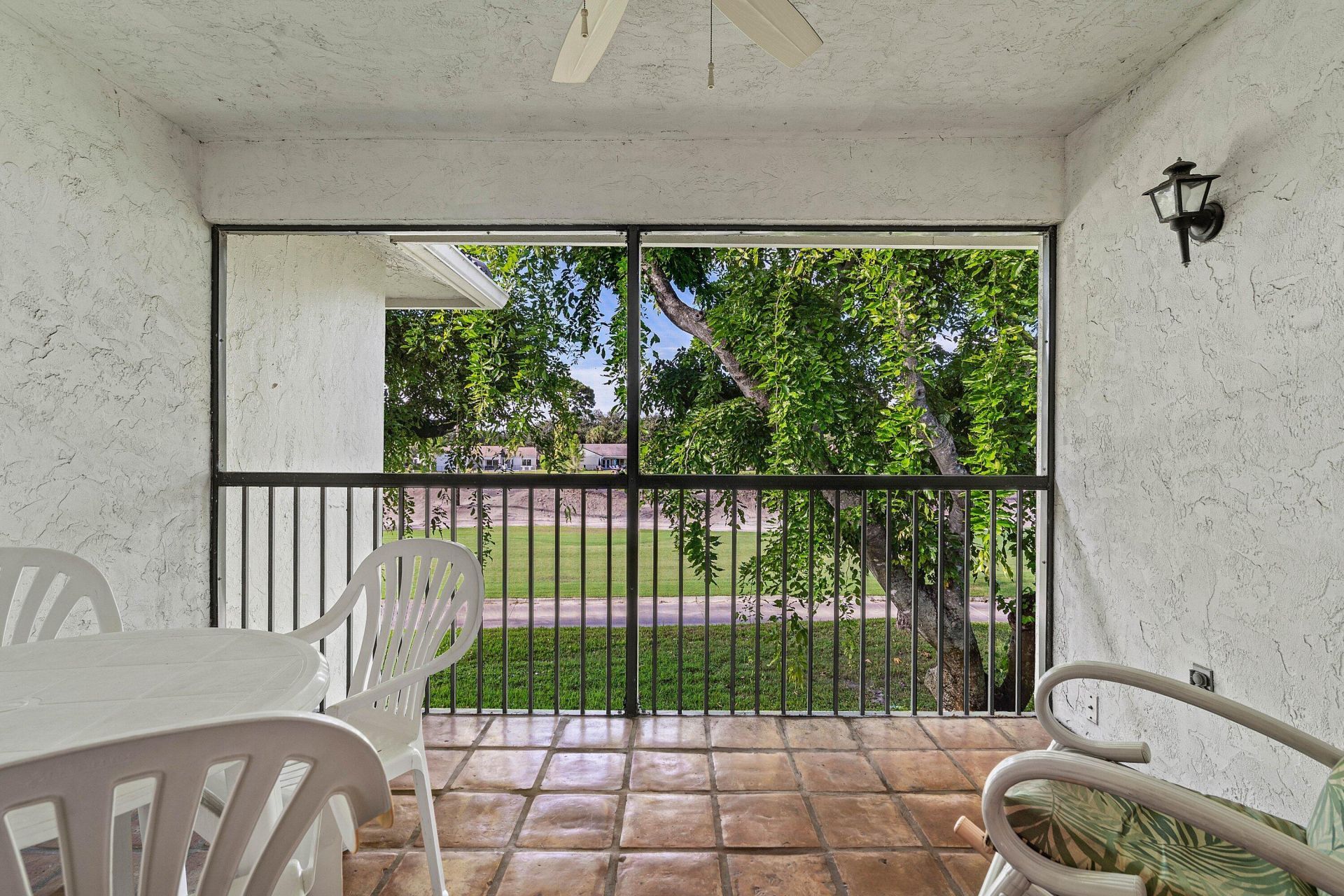 36 Stratford Lane W, Unit F, Boynton Beach, FL 33436 Photo