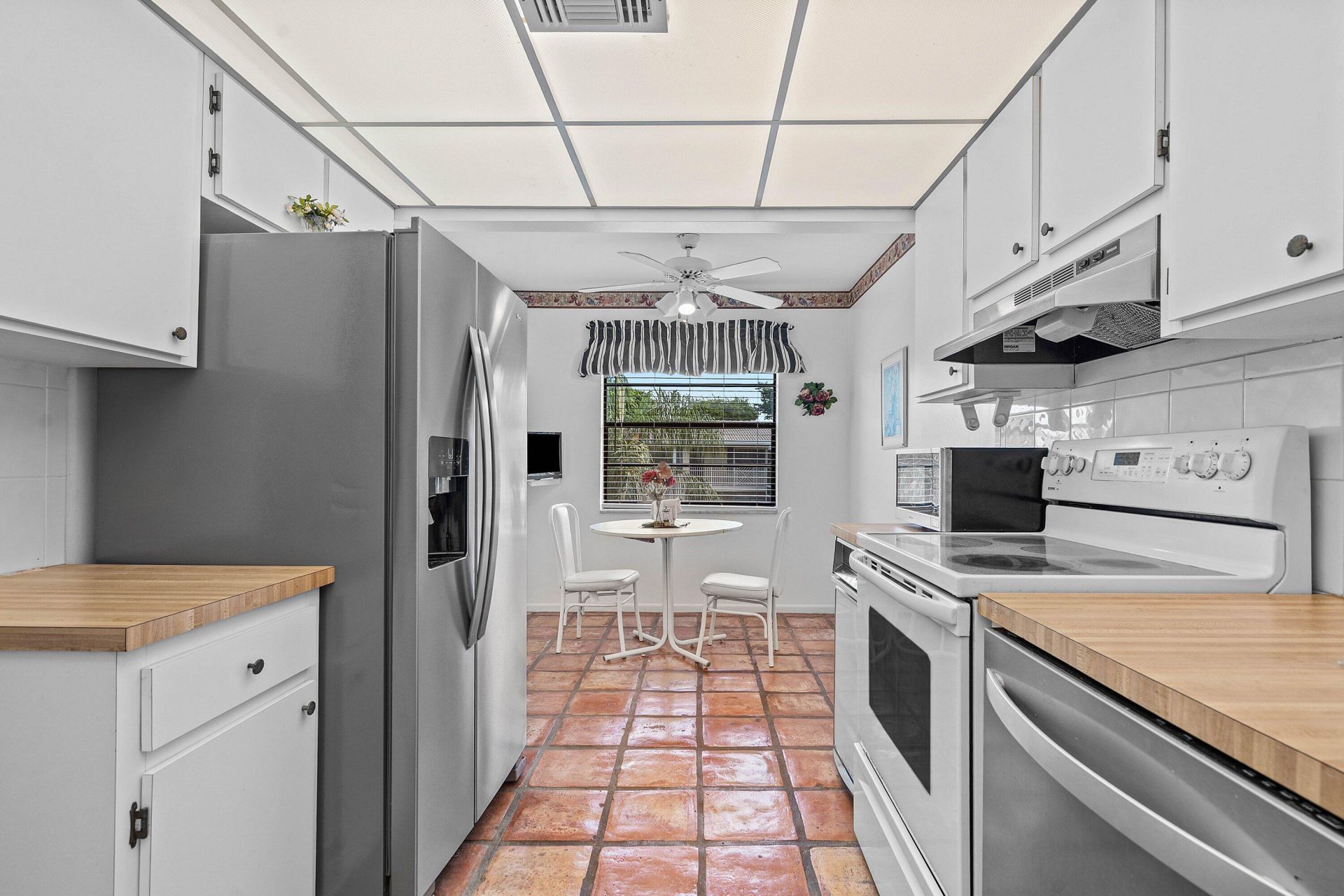 36 Stratford Lane W, Unit F, Boynton Beach, FL 33436 Photo
