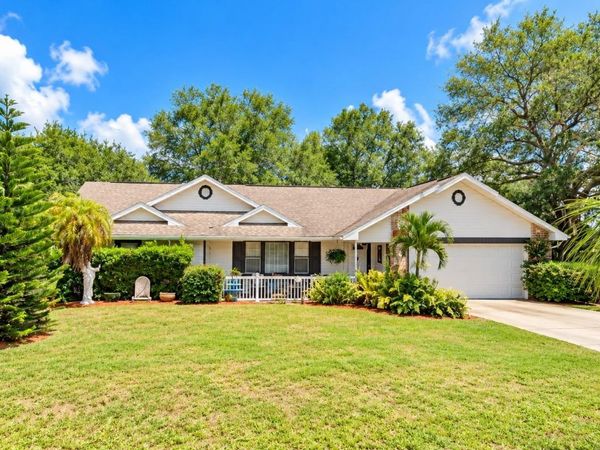 2727 NE 4TH PLACE , CAPE CORAL, FL 33909