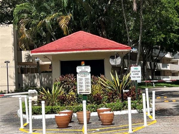 6921 Environ Blvd , Unit 3O, Lauderhill, FL 33319
