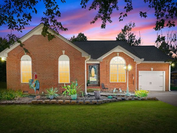 140 Cody Ct , Portland, TN 37148