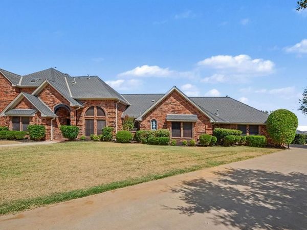 3503 Pembrooke Parkway S, Colleyville, TX 76034