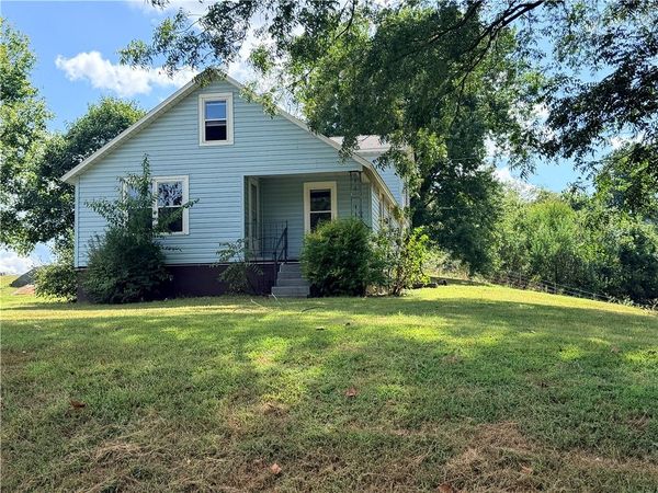 12140 Highway 103 , Berryville, AR 72616