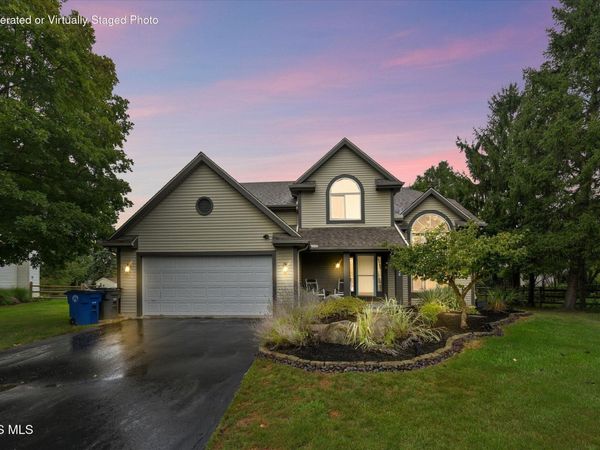 548 Fox View Court, Perrysburg, OH 43551