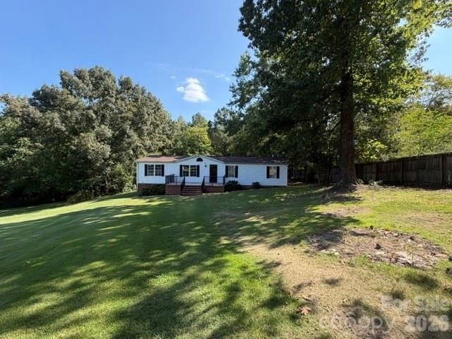 321 Onvil Road, Mount Gilead, NC 27306 Main Photo