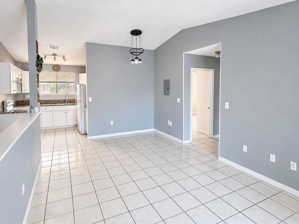 5800 W 18th Ln, Unit 205, Hialeah, FL 33012