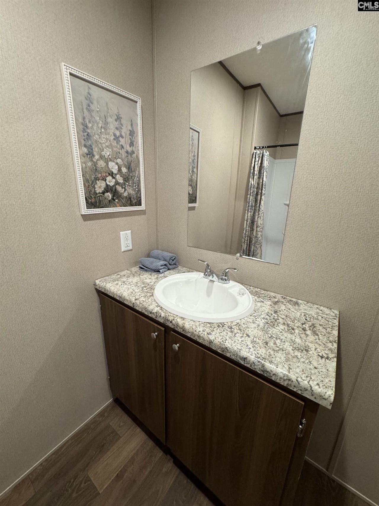 1068 Preference Road  Photo 14