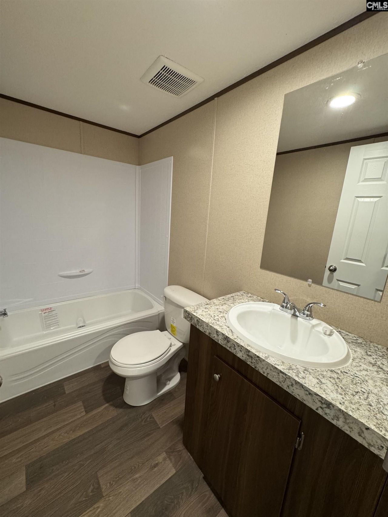 1062 Preference Road  Photo 14