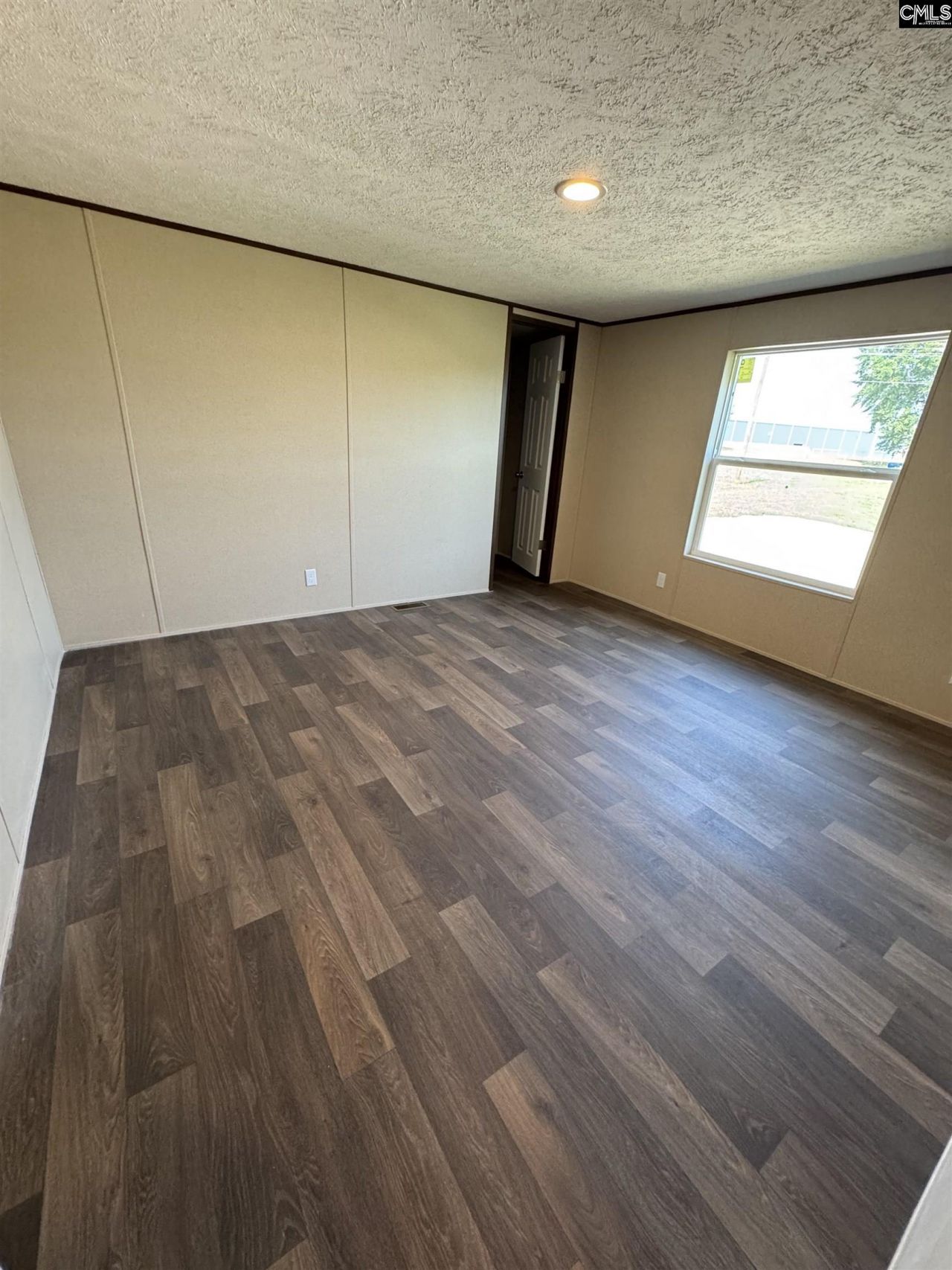 1062 Preference Road  Photo 15