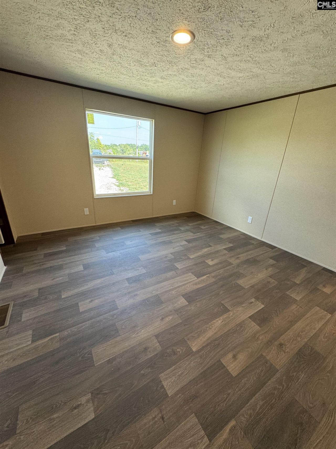 1062 Preference Road  Photo 16