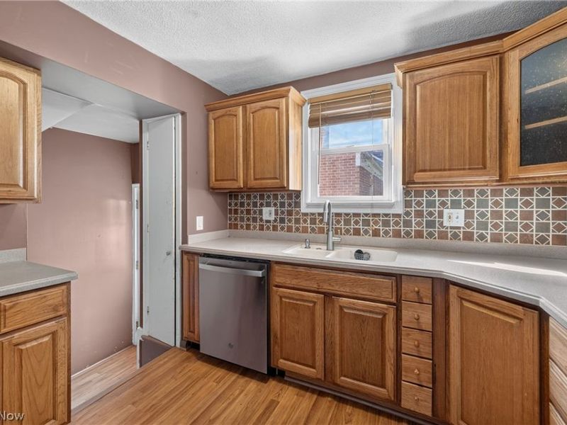1128 Irene Road, Lyndhurst, OH 44124 Photo 13