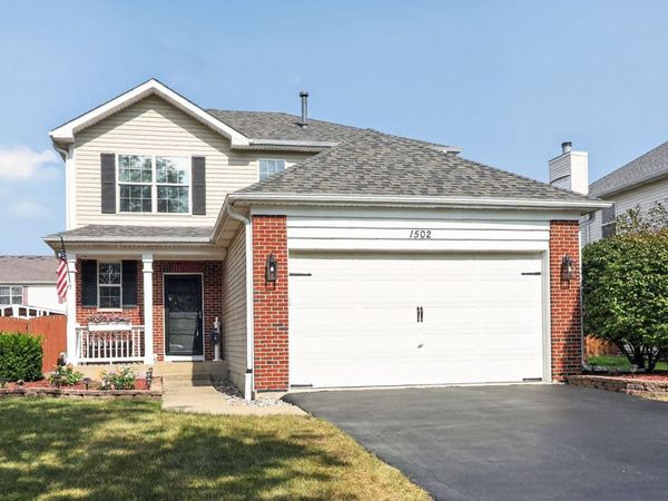 1502 Roth Drive , Joliet, IL 60431