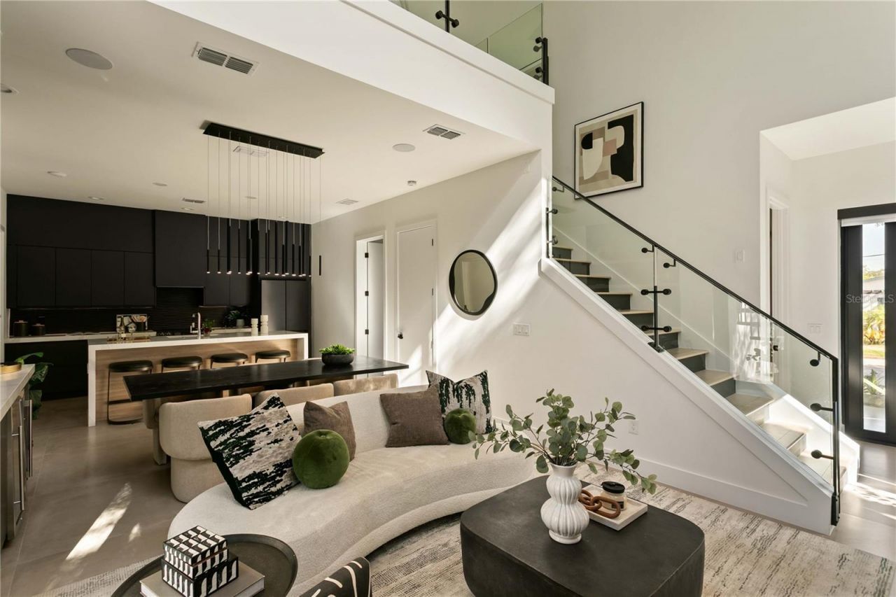 1322 W Grace Street, Tampa, FL 33607 Photo