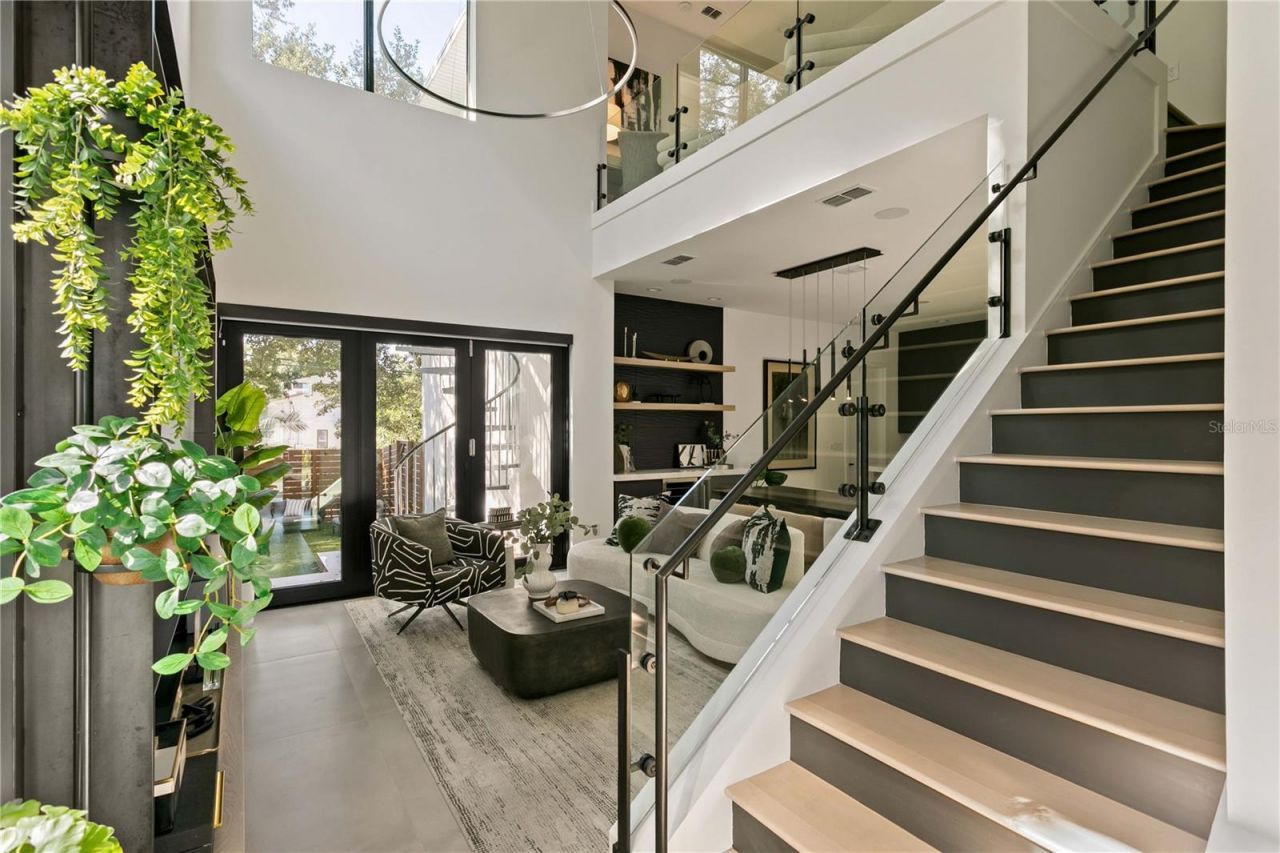 1322 W Grace Street, Tampa, FL 33607 Photo