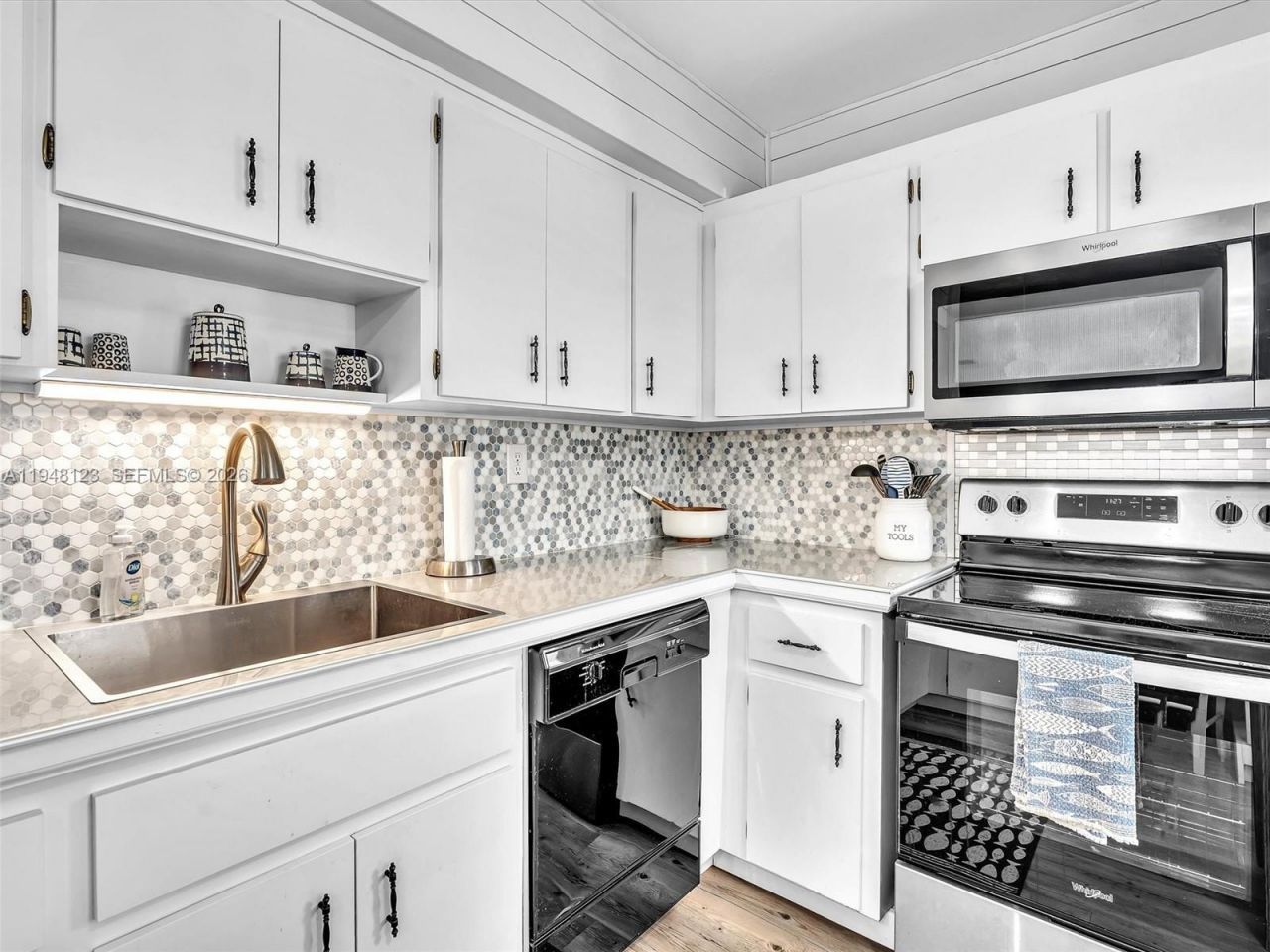 2539 Cleveland Street, Hollywood, FL 33020 Photo