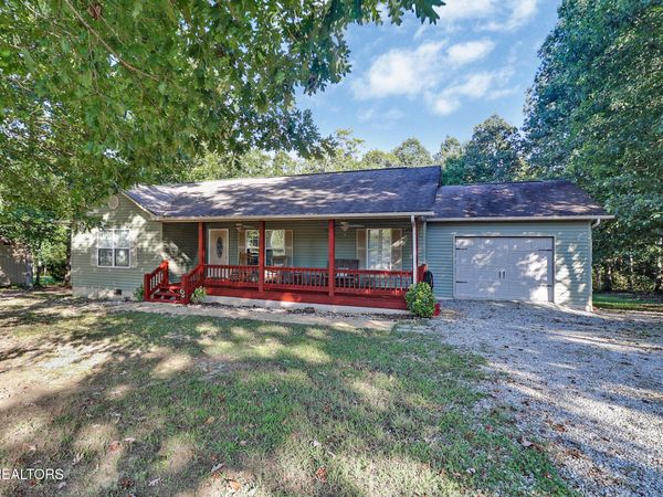 1414 Pilgrim Drive, Grimsley, TN 38565