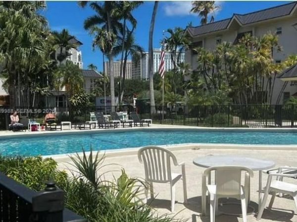 Unit H7, Miami, FL 33156