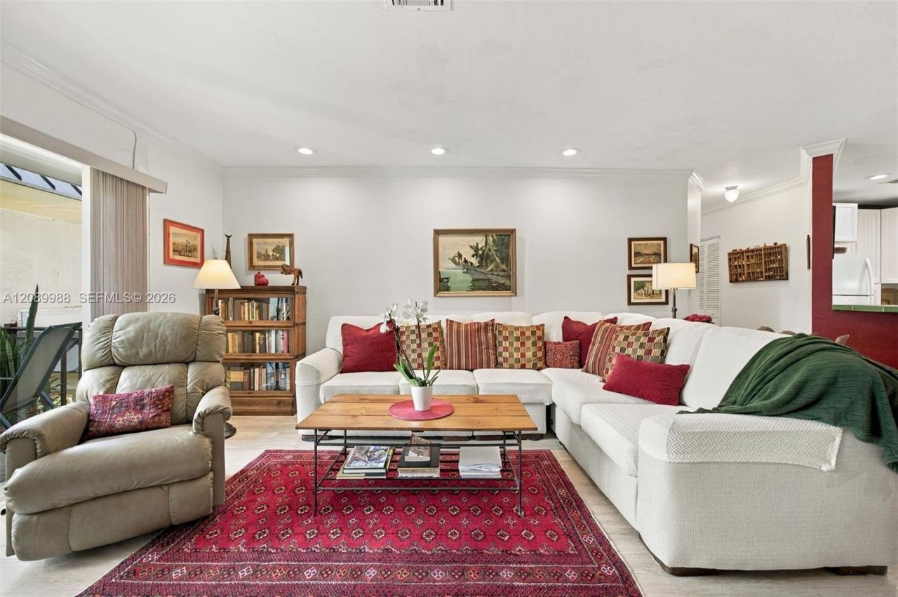 Please Call For Address, Unit H7, Miami, FL 33156 Photo