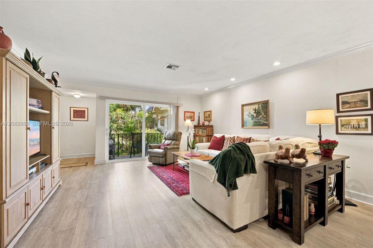 Please Call For Address, Unit H7, Miami, FL 33156 Photo