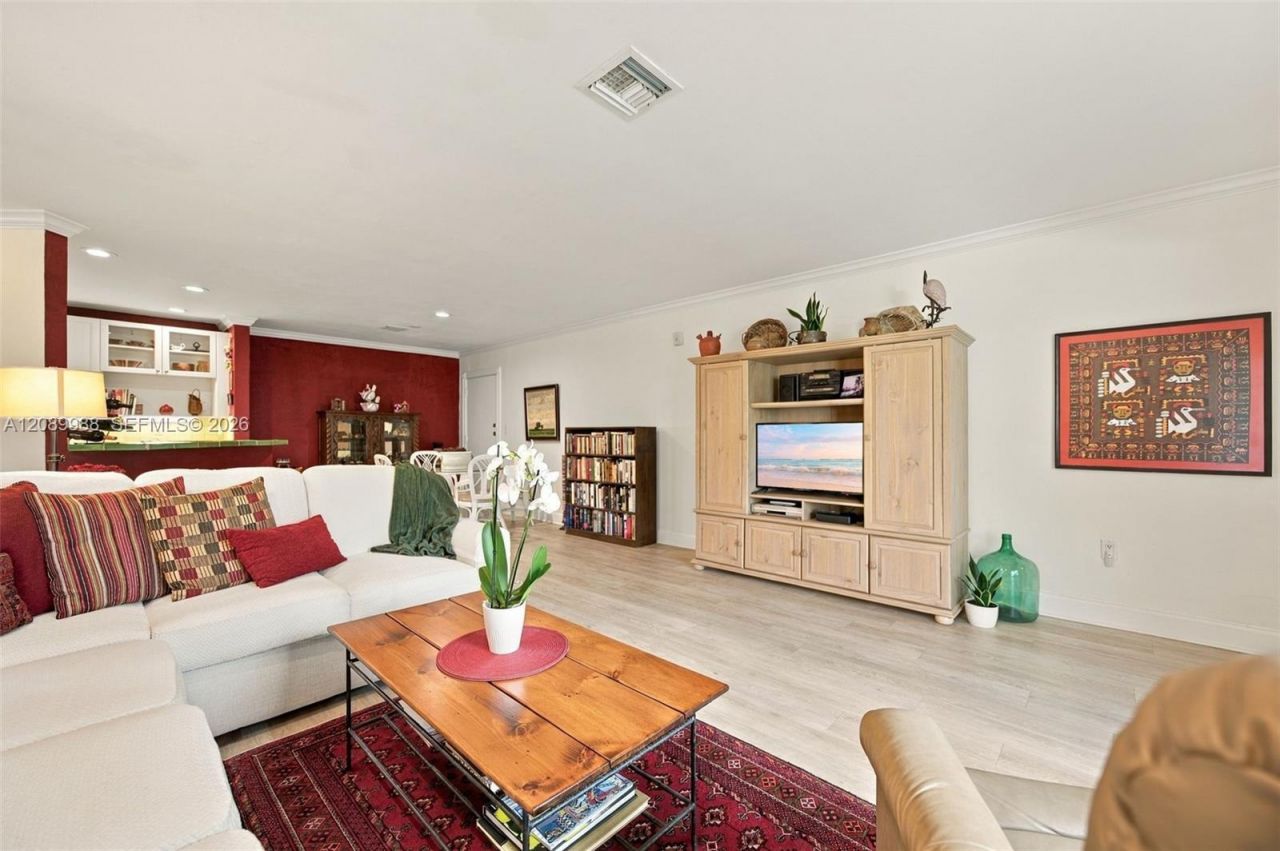 Please Call For Address, Unit H7, Miami, FL 33156 Photo