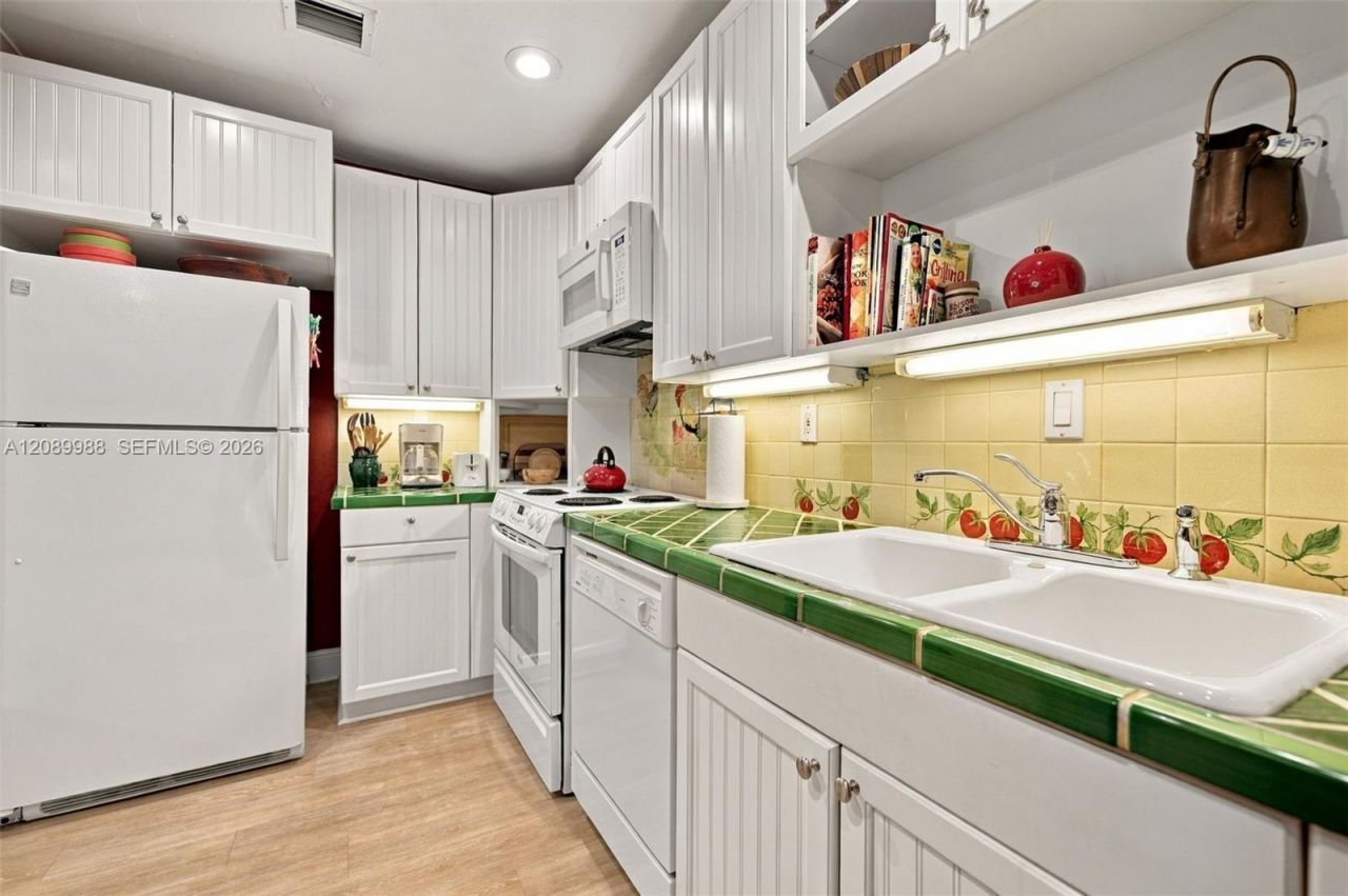 Please Call For Address, Unit H7, Miami, FL 33156 Photo