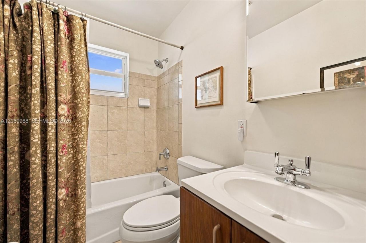Please Call For Address, Unit H7, Miami, FL 33156 Photo