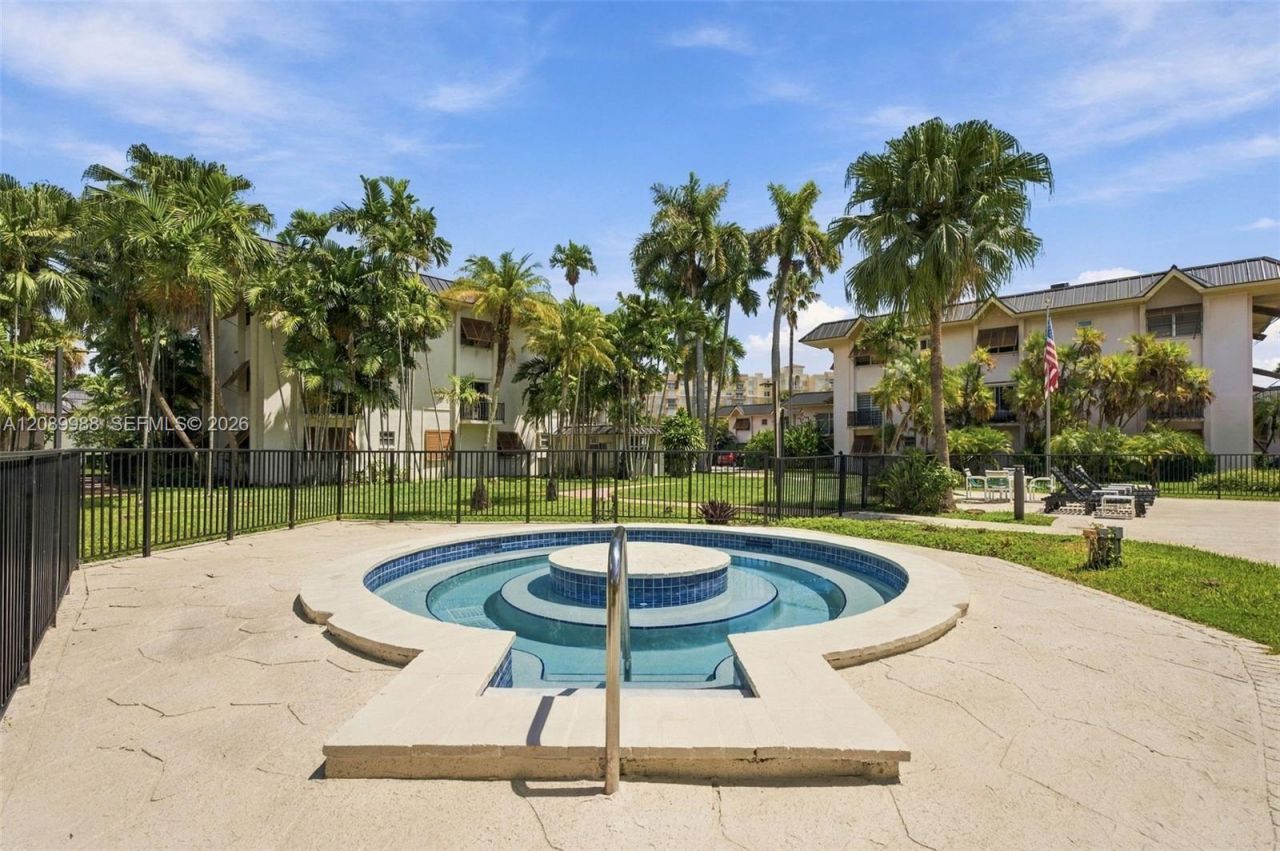Please Call For Address, Unit H7, Miami, FL 33156 Photo
