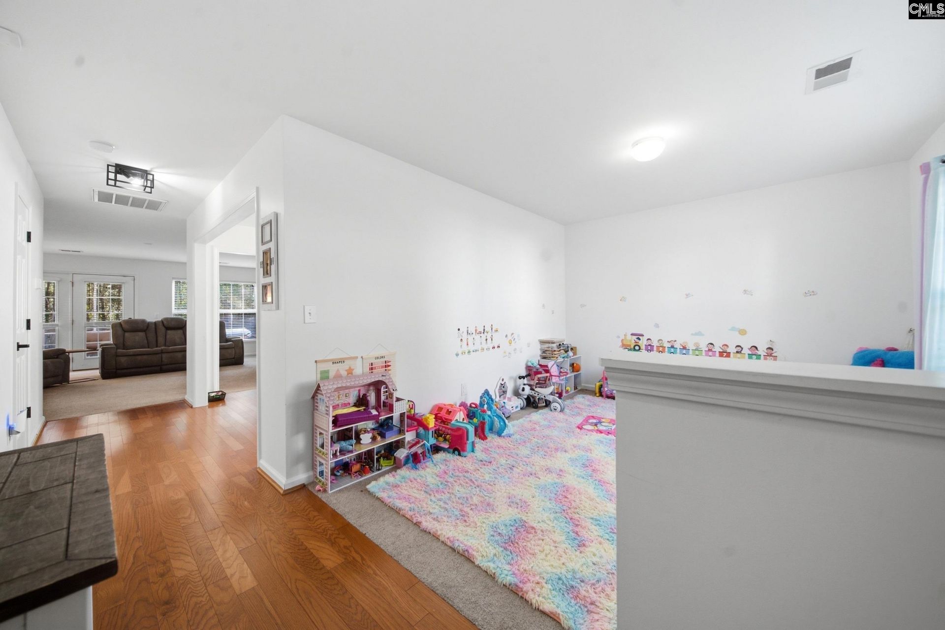417 Buttonbush Court Photo 4