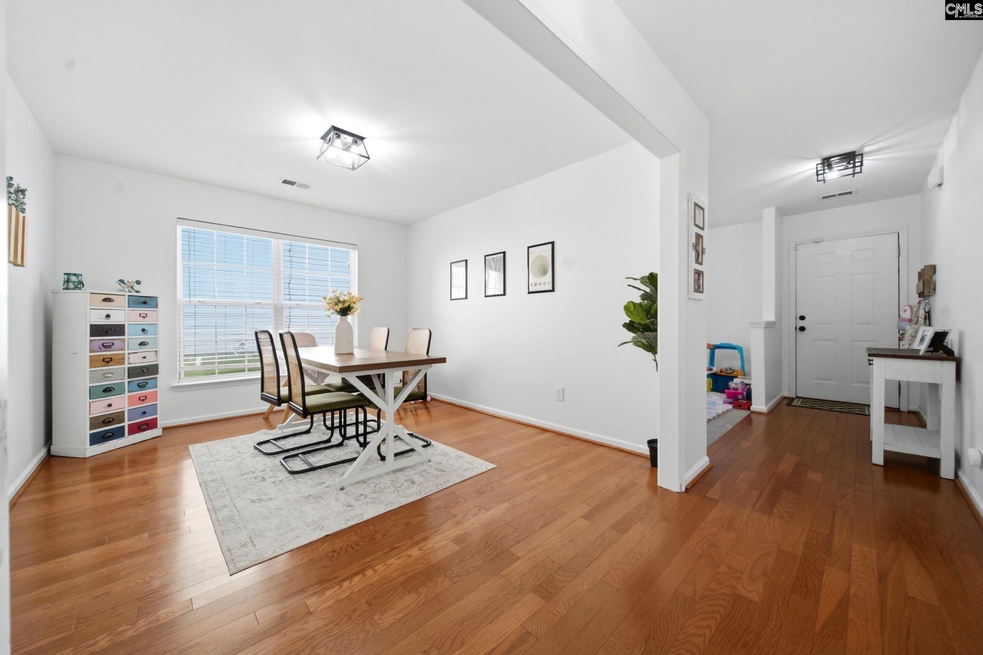 417 Buttonbush Court Photo 6