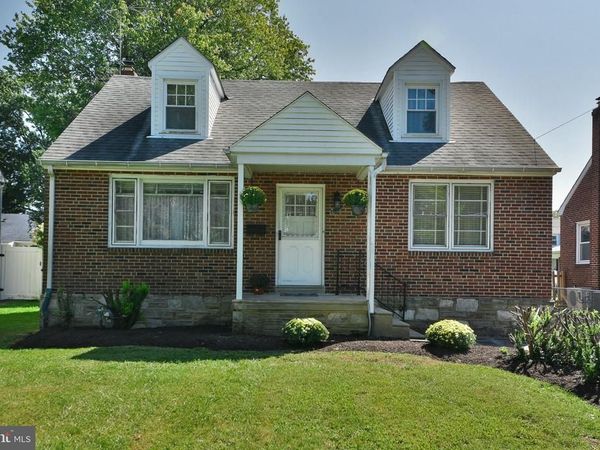 823 LONGSTRETH AVENUE, JENKINTOWN, PA 19046
