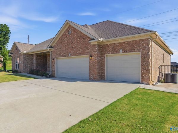 2346 Tintagel Drive, Decatur, AL 35603