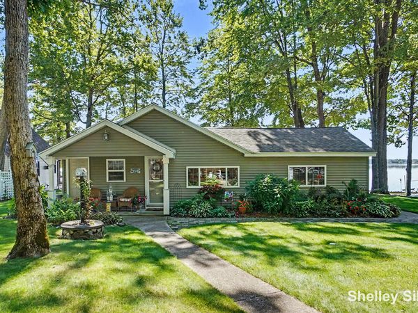 3220 Wolf Lake Drive, Baldwin, MI 49304
