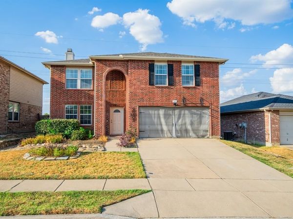 748 Granite Ridge Drive, Fort Worth, TX 76179