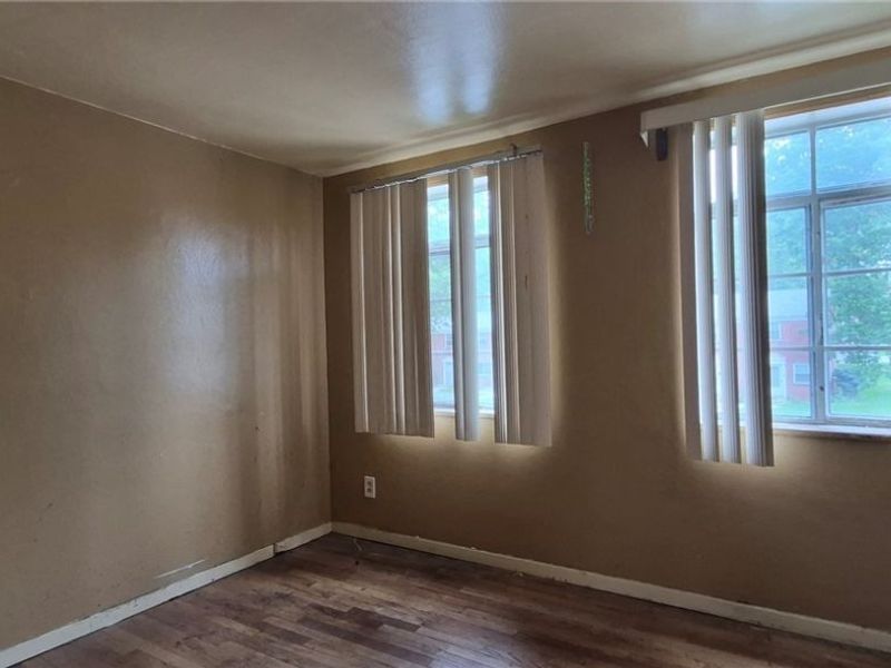 421 Kenwood Drive, Unit H1, Euclid, OH 44123 Photo 16