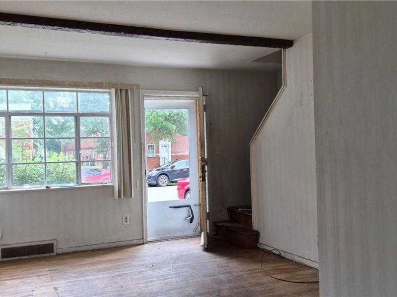 421 Kenwood Drive, Unit H1, Euclid, OH 44123 Photo 3