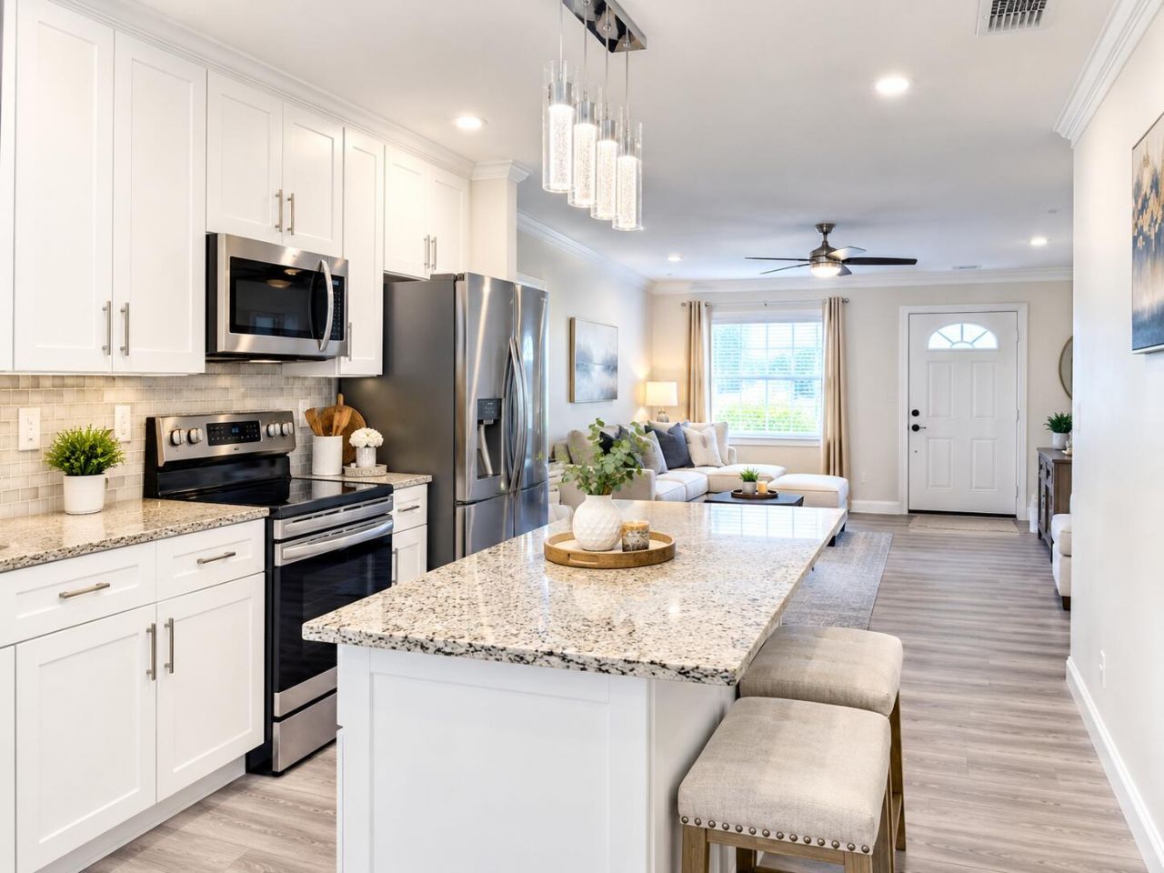 1657 Magnolia Lane, West Palm Beach, FL 33417 Photo