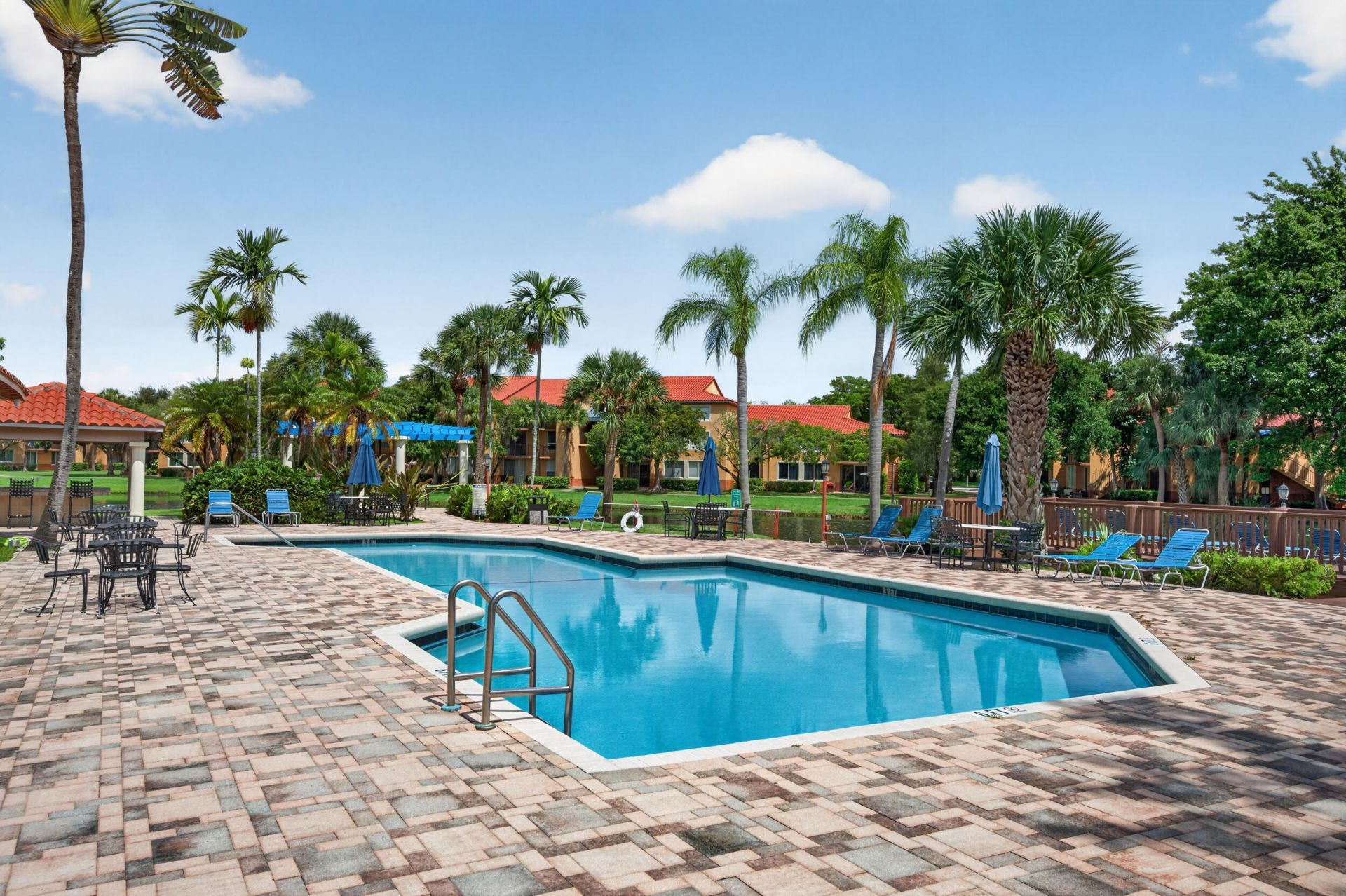 10765 Cleary Boulevard, Unit 307, Plantation, FL 33324 Photo