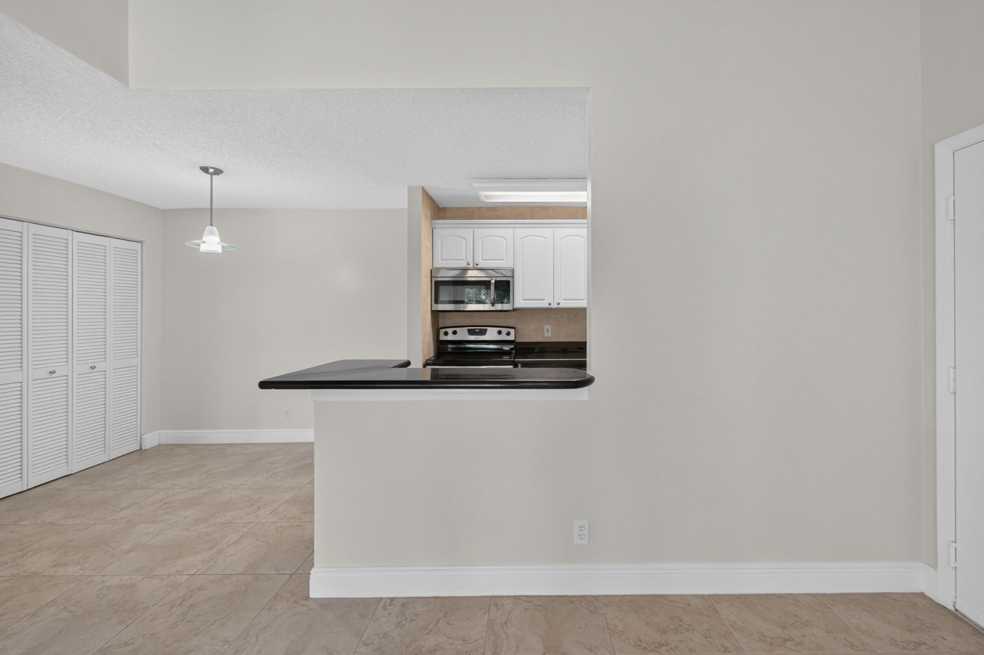 10765 Cleary Boulevard, Unit 307, Plantation, FL 33324 Photo