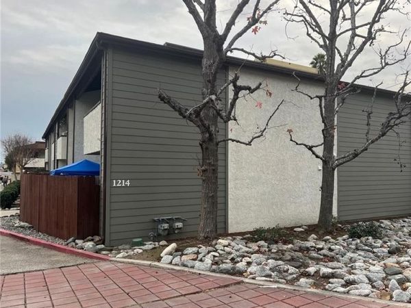 1214 Huntington Drive, Unit C, Duarte, CA 91010